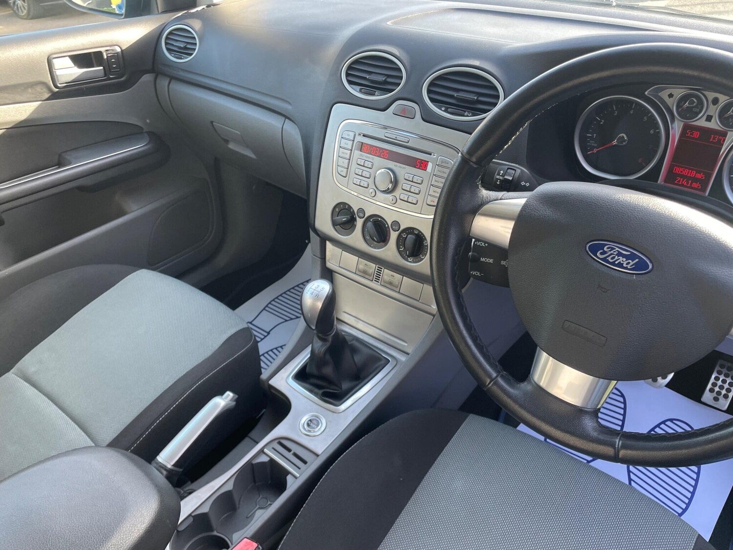 Used Ford Focus 2010 for sale - 78107093: Photo 25