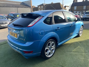 Used Ford Focus 2010 for sale - 78107093: Photo