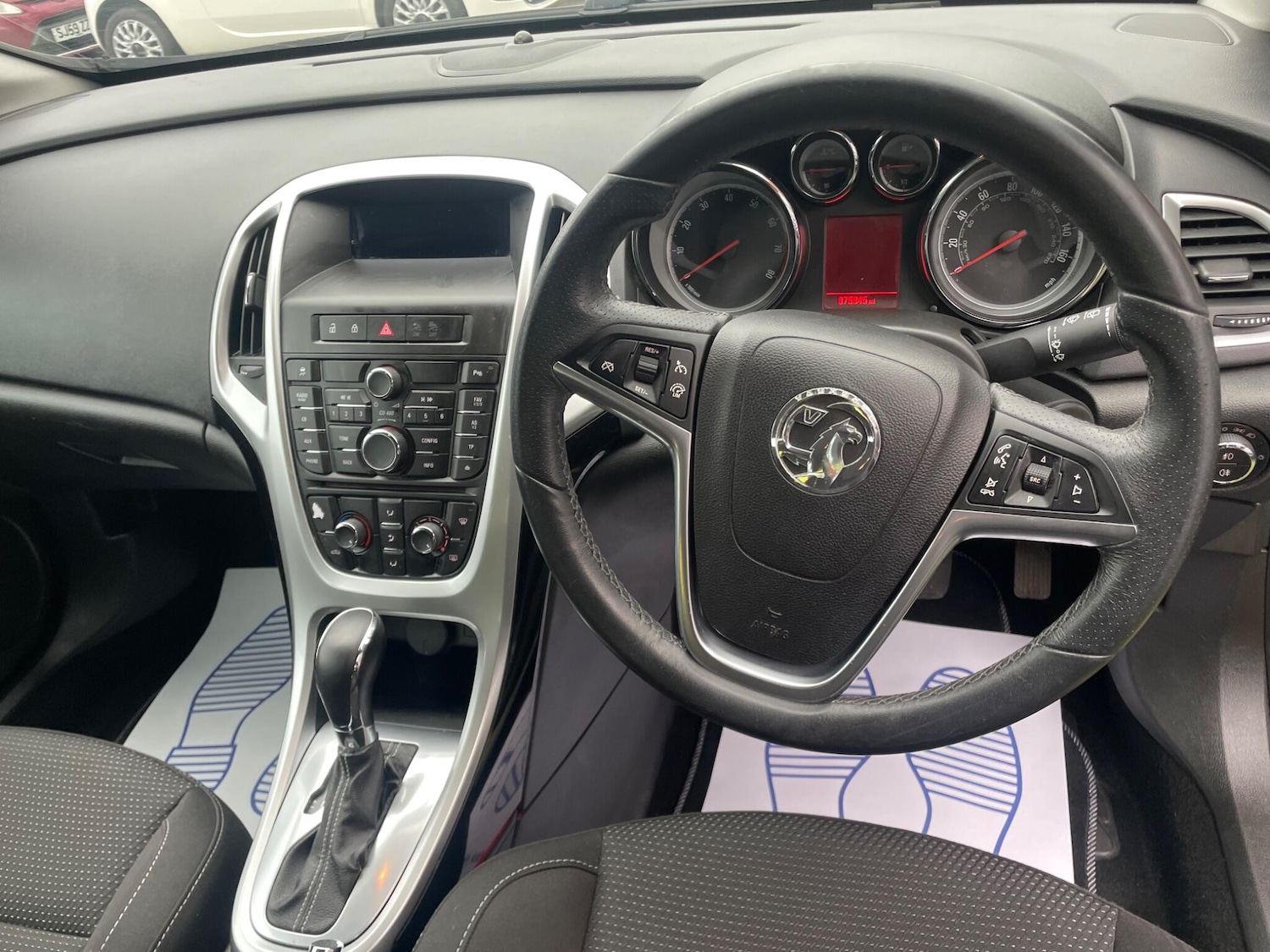 Used Vauxhall Astra 2013 for sale - 77795202: Photo 26