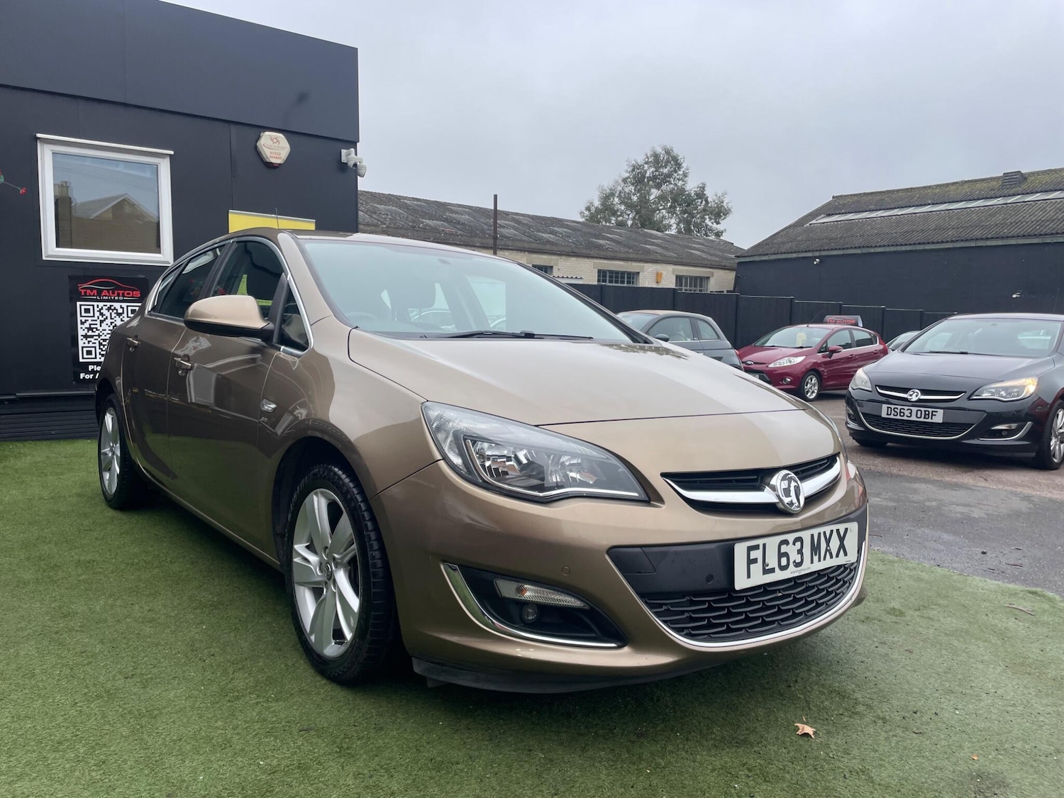 Used Vauxhall Astra 2013 for sale - 77795202: Photo 3