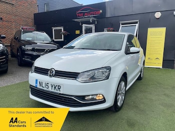 Used Volkswagen Polo 2015 for sale - 78876288: Photo