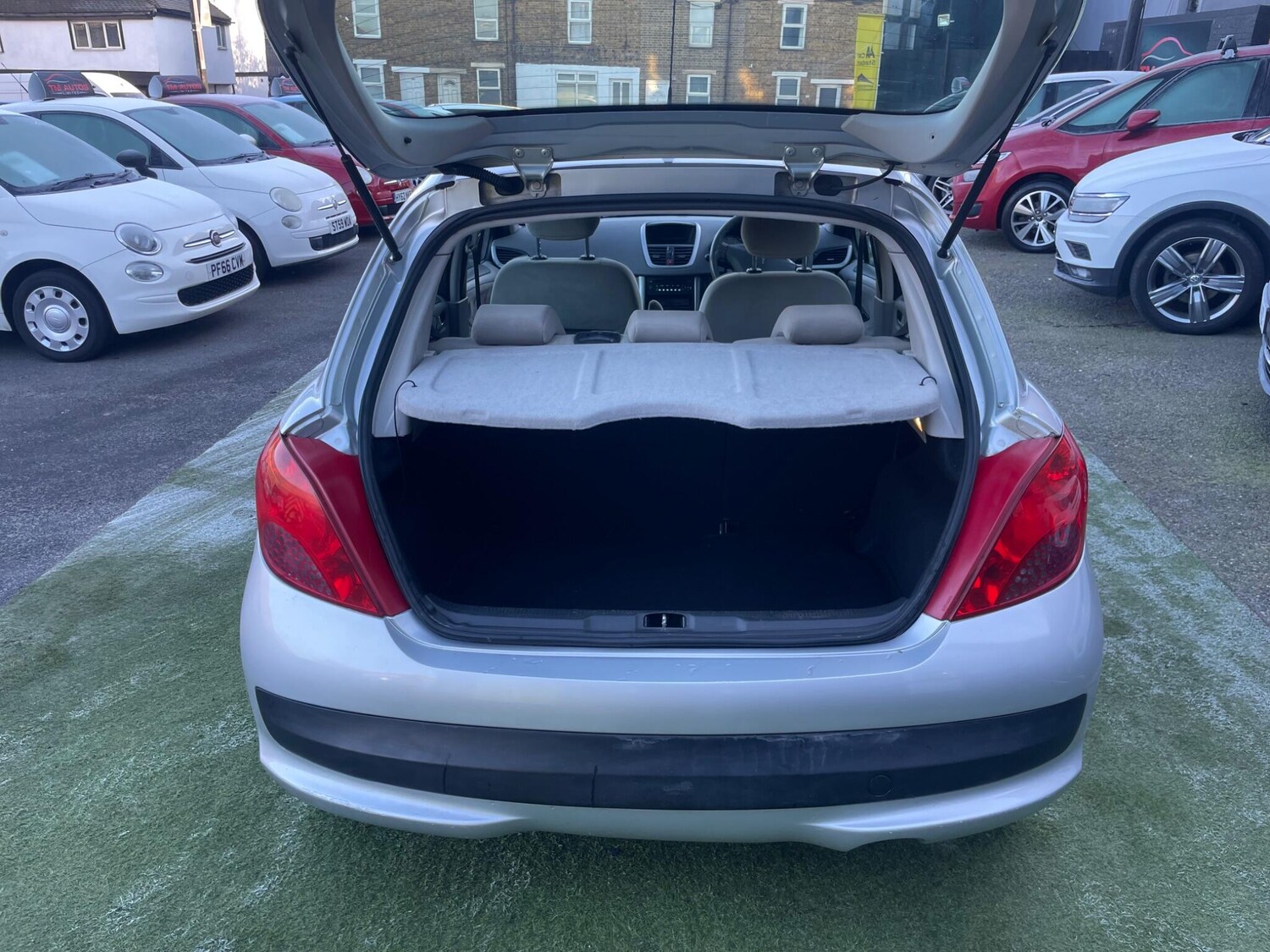 Used Peugeot 207 2008 for sale - 77104132: Photo 8