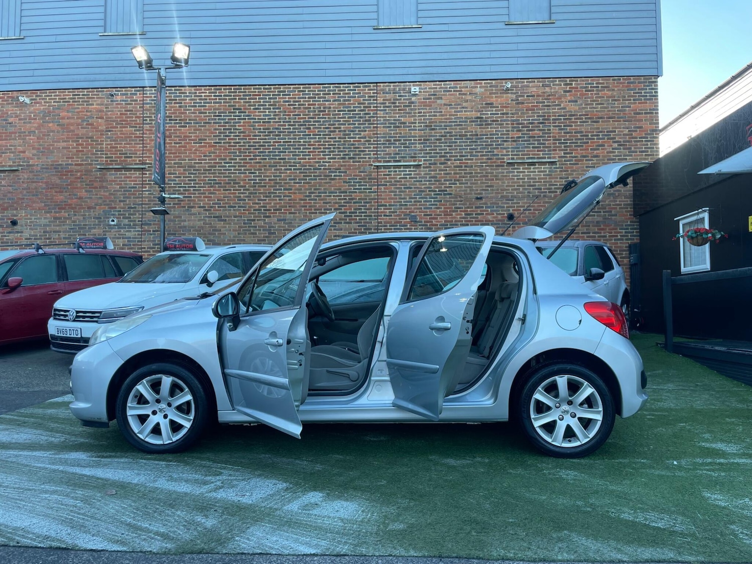 Used Peugeot 207 2008 for sale - 77104132: Photo 9