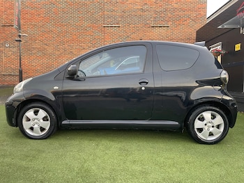 Used Toyota AYGO 2009 for sale - 76469113: Photo