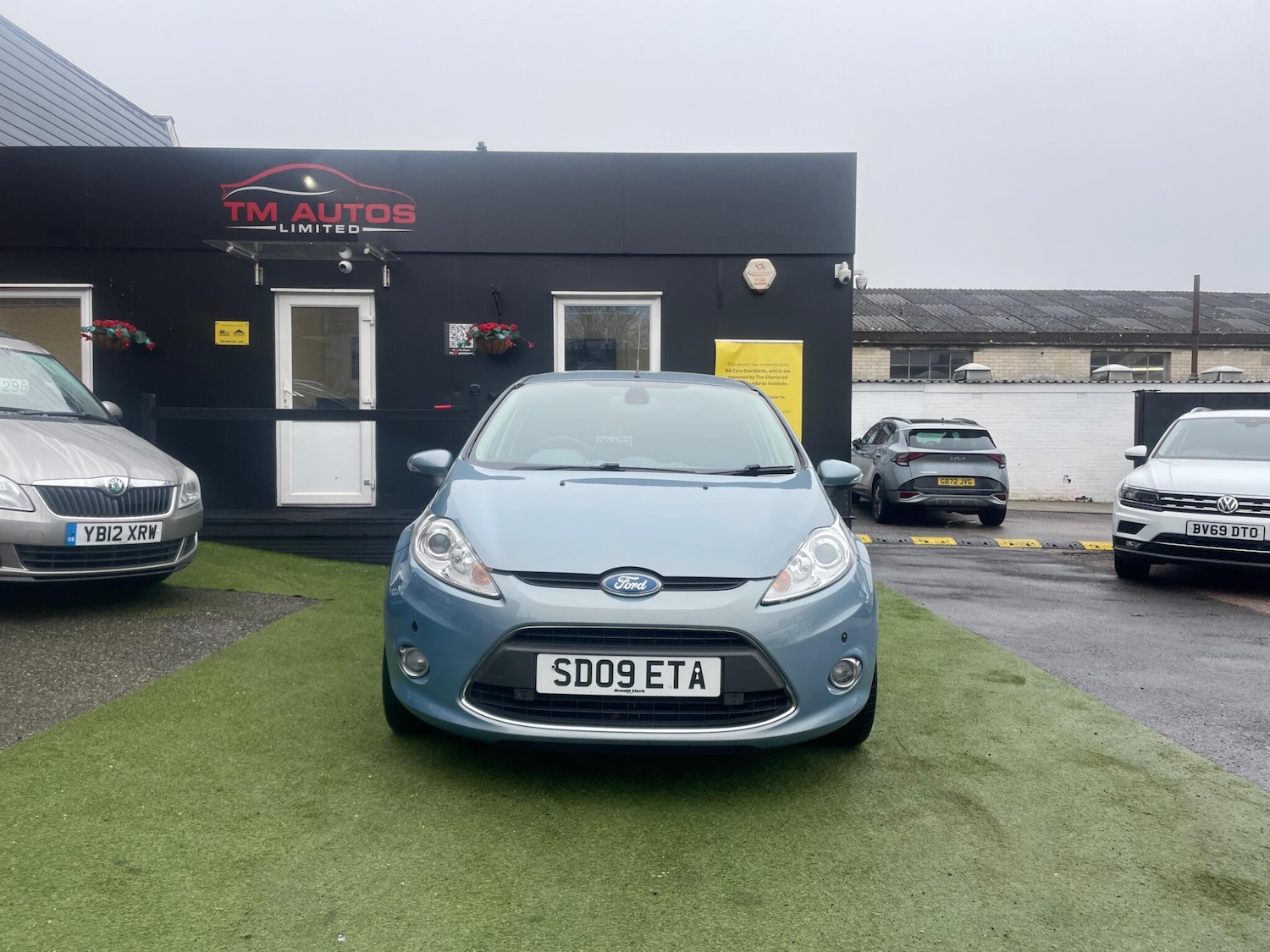 Used Ford Fiesta 2009 for sale - 77152721: Photo 2