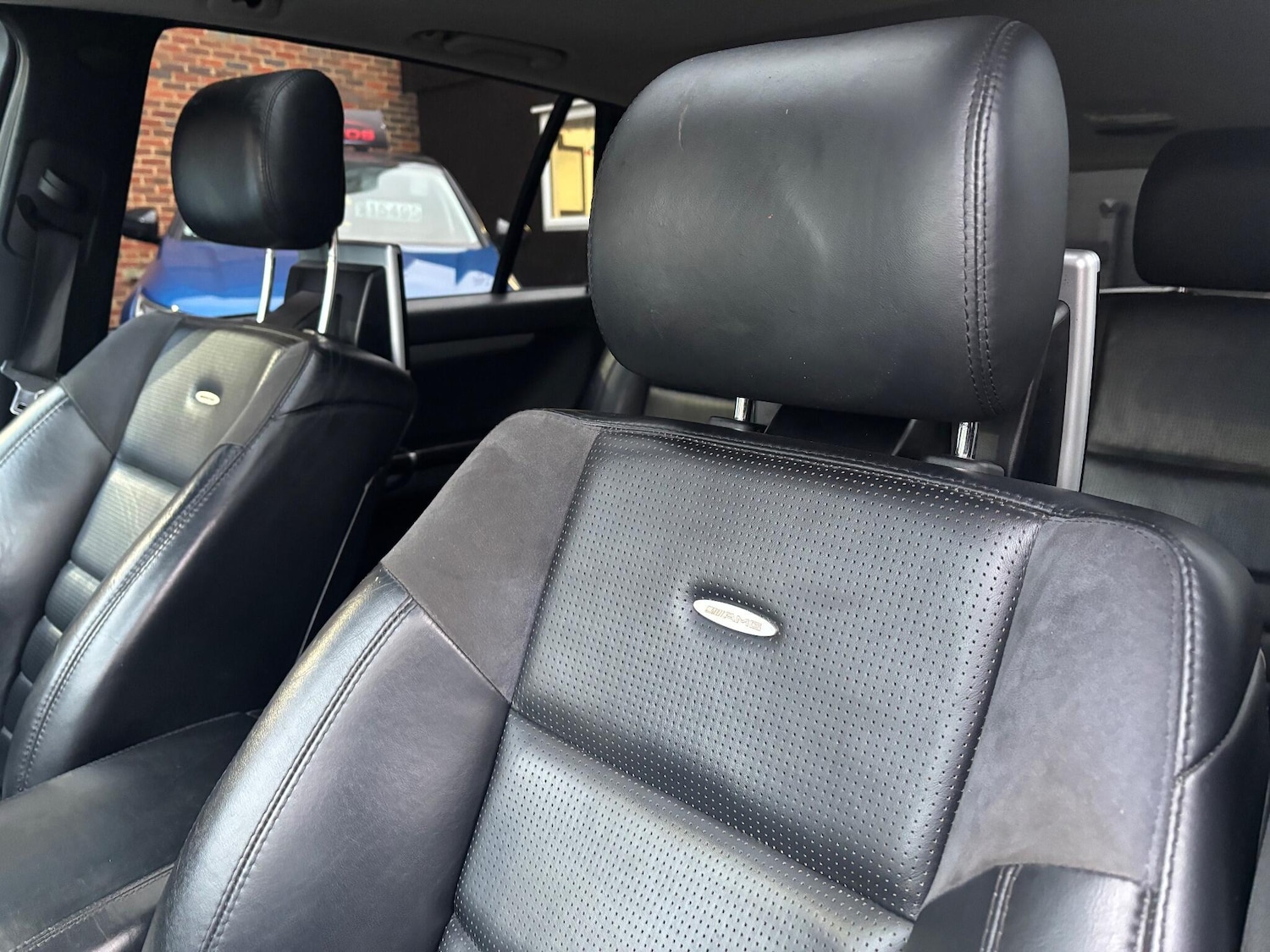 Used Mercedes-Benz R Class 2011 for sale - 76648113: Photo 10