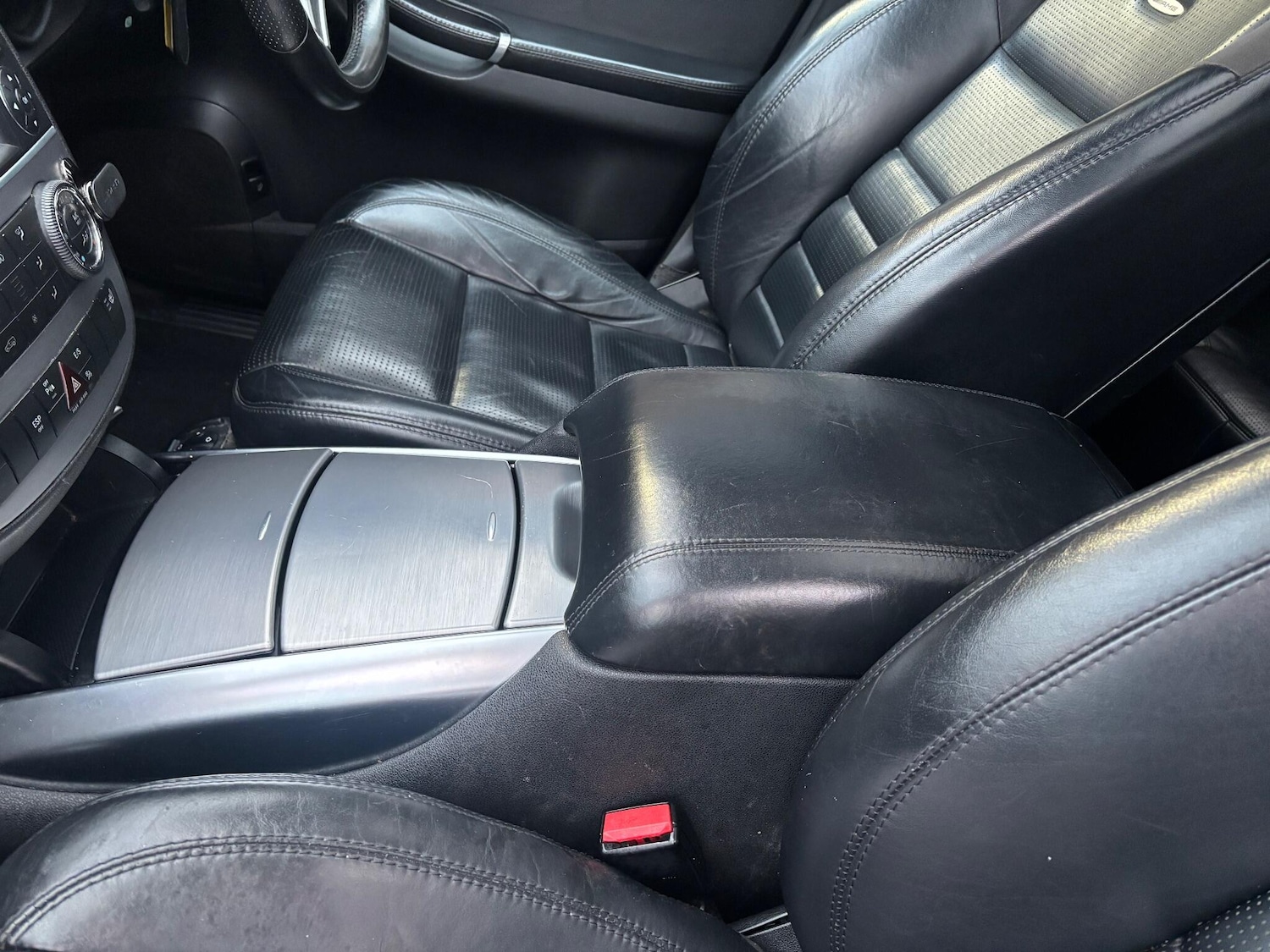 Used Mercedes-Benz R Class 2011 for sale - 76648113: Photo 14