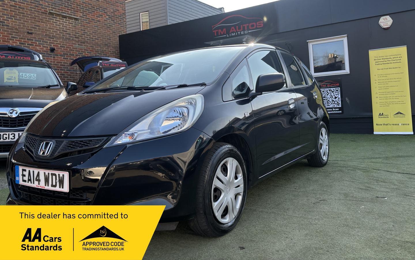 Used Honda Jazz 2014 for sale - 77951717: Photo 1