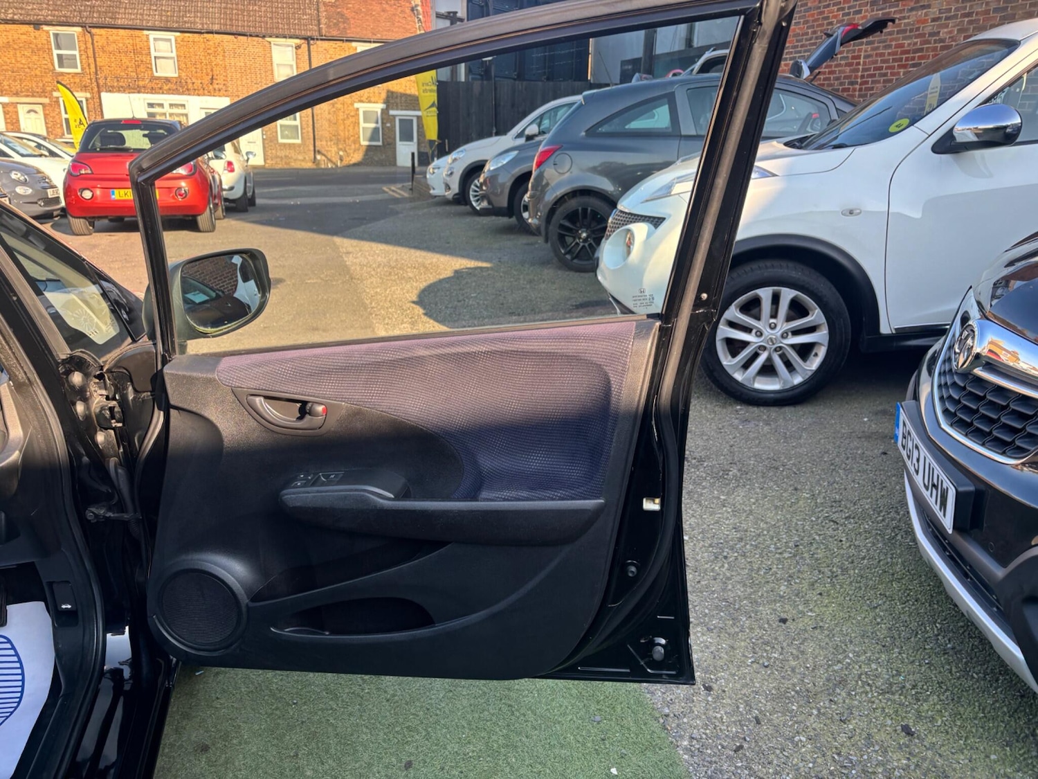 Used Honda Jazz 2014 for sale - 77951717: Photo 16