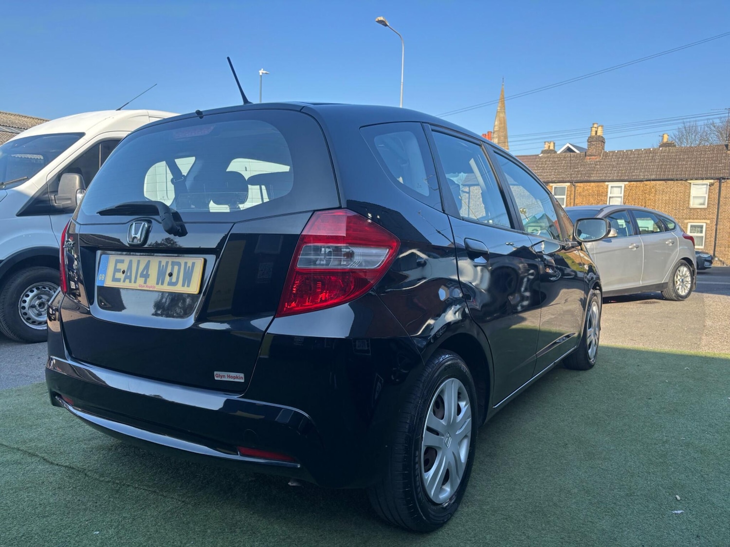 Used Honda Jazz 2014 for sale - 77951717: Photo 5