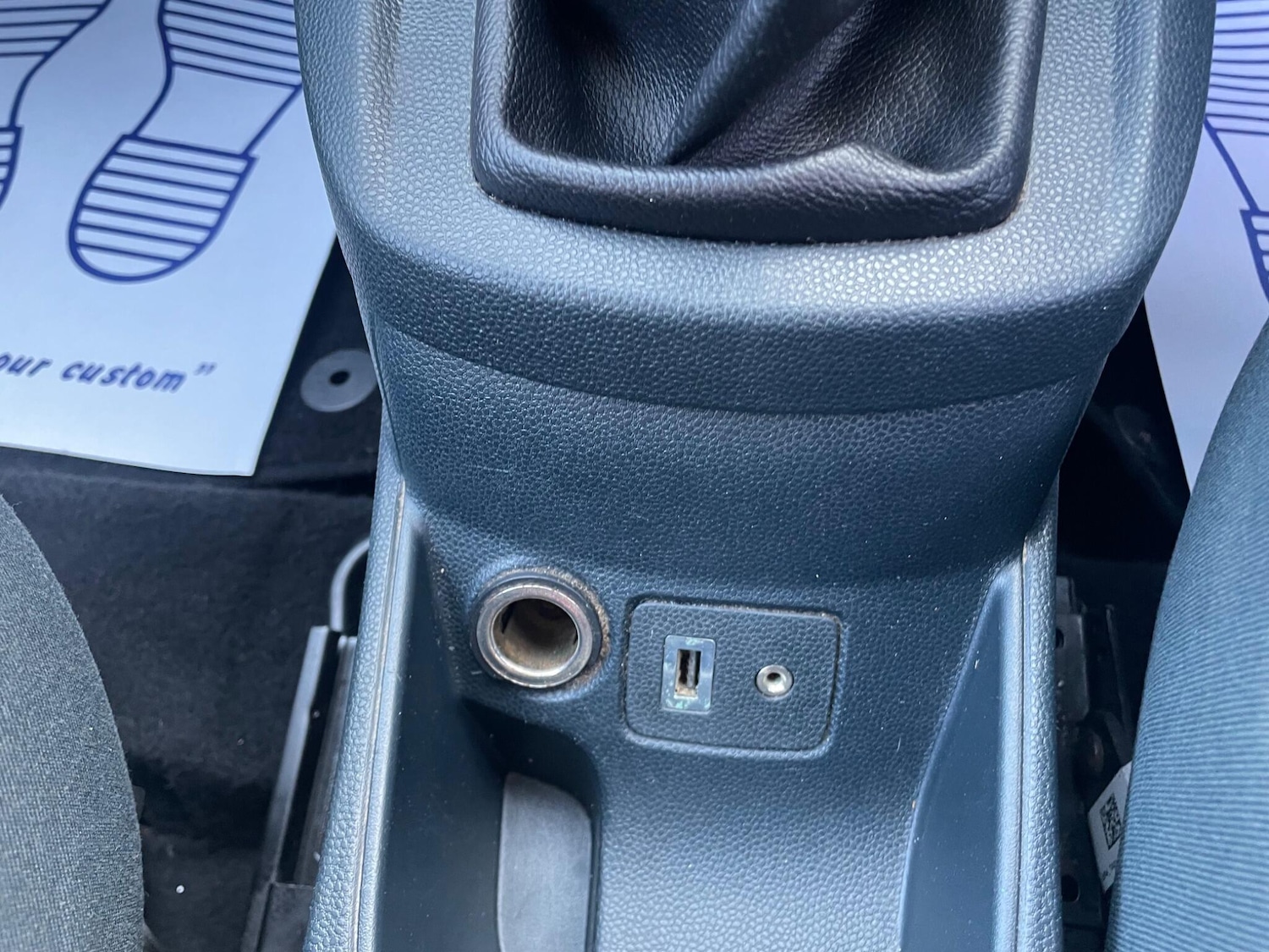 Used Ford Fiesta 2012 for sale - 78069735: Photo 28