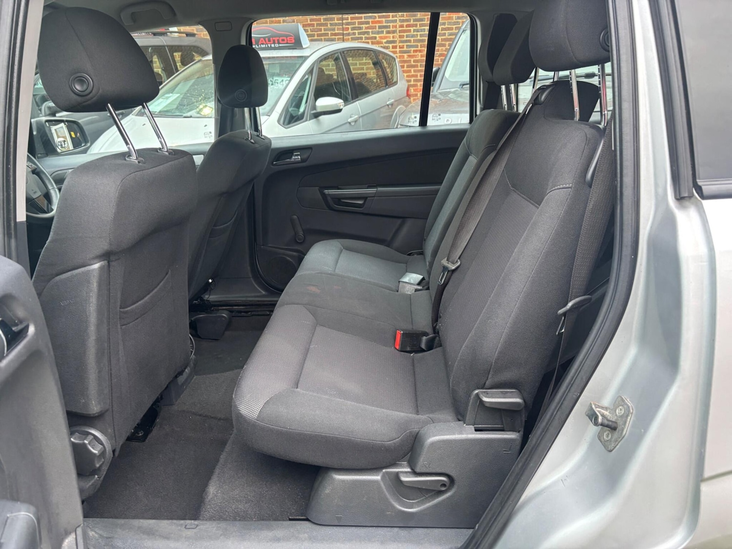 Used Vauxhall Zafira 2013 for sale - 77878690: Photo 9