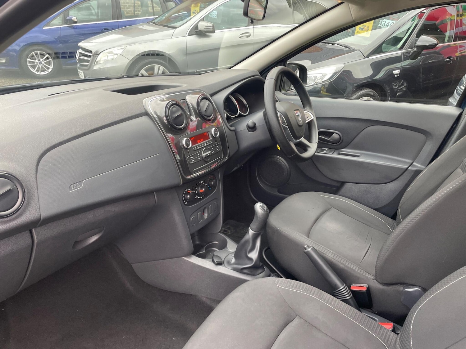 Used Dacia Sandero 2017 for sale - 76922663: Photo 14