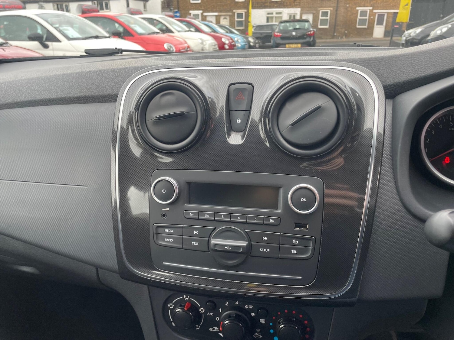 Used Dacia Sandero 2017 for sale - 76922663: Photo 20