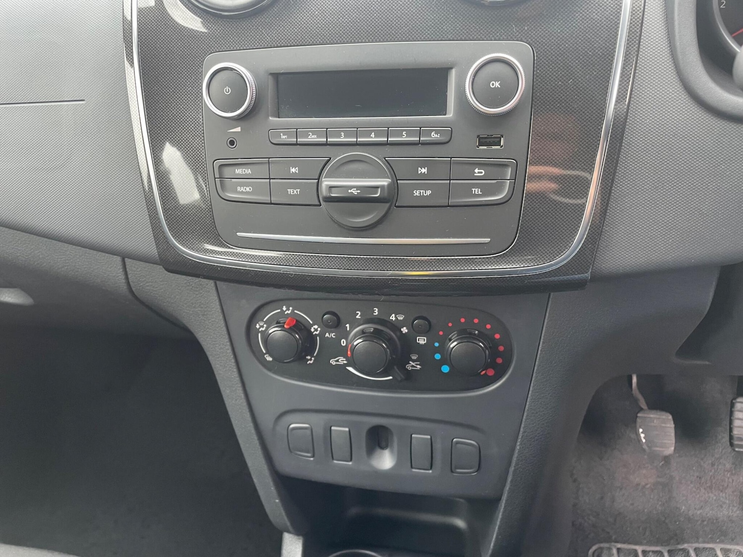 Used Dacia Sandero 2017 for sale - 76922663: Photo 21