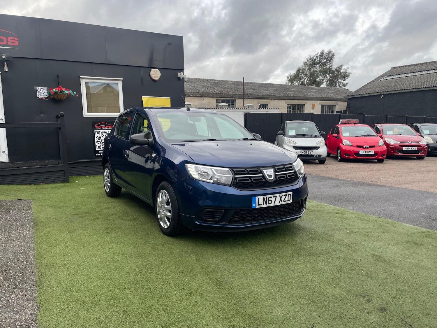 Used Dacia Sandero 2017 for sale - 76922663: Photo 3
