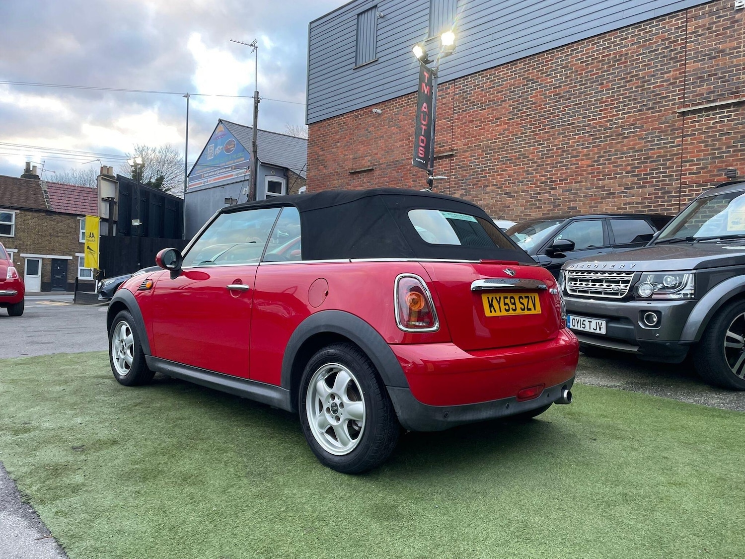 Used MINI Convertible 2009 for sale - 77555421: Photo 11