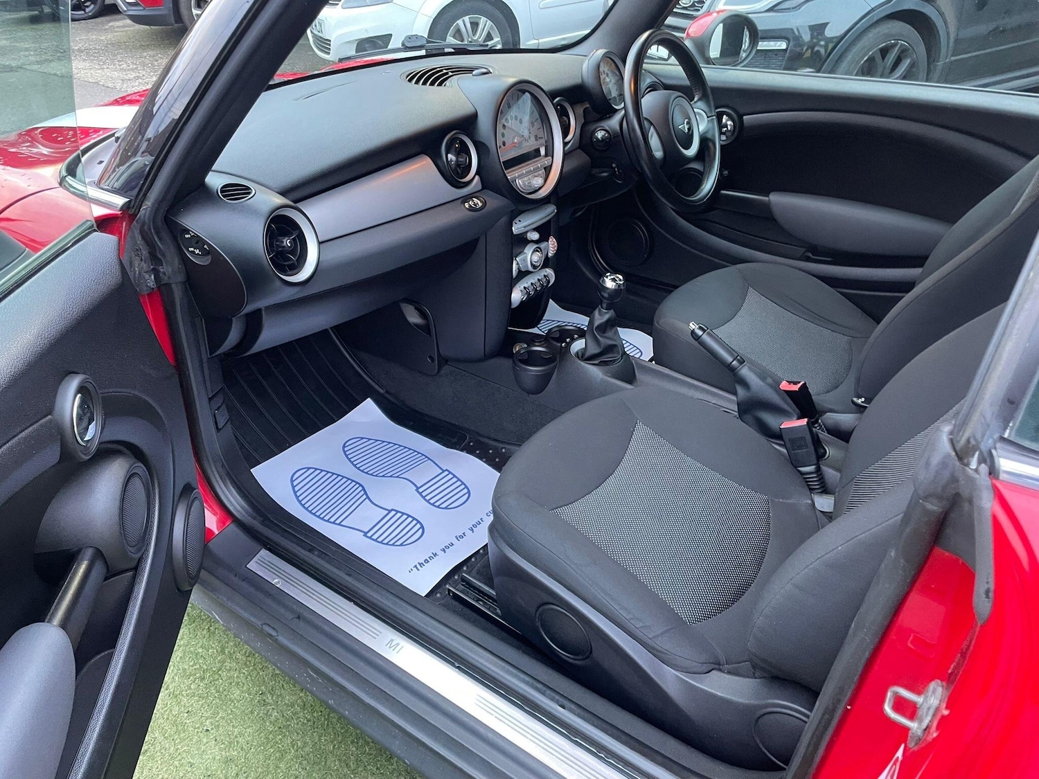 Used MINI Convertible 2009 for sale - 77555421: Photo 17