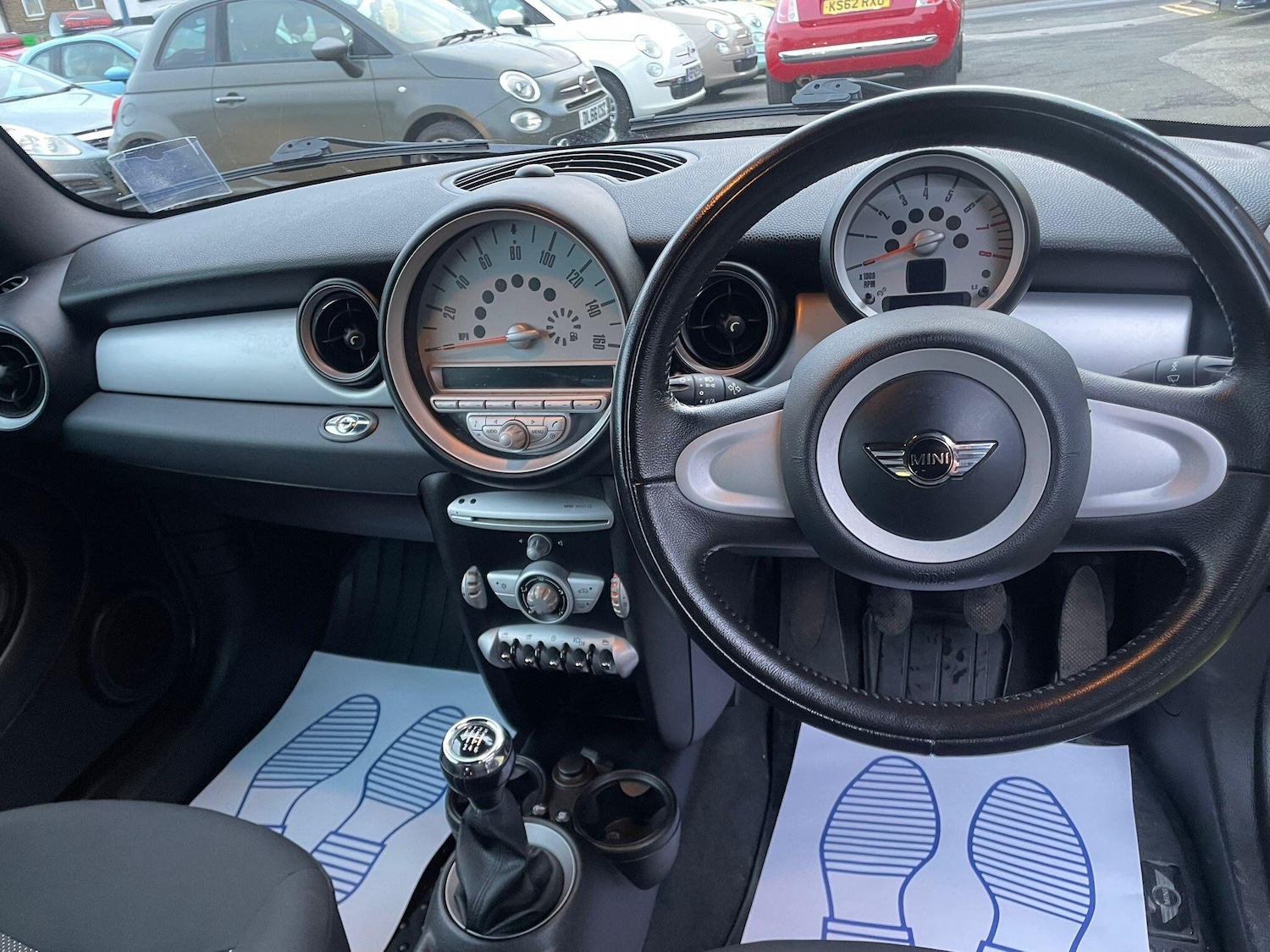 Used MINI Convertible 2009 for sale - 77555421: Photo 27