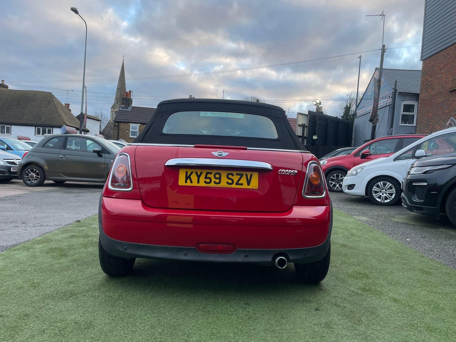 Used MINI Convertible 2009 for sale - 77555421: Photo 9