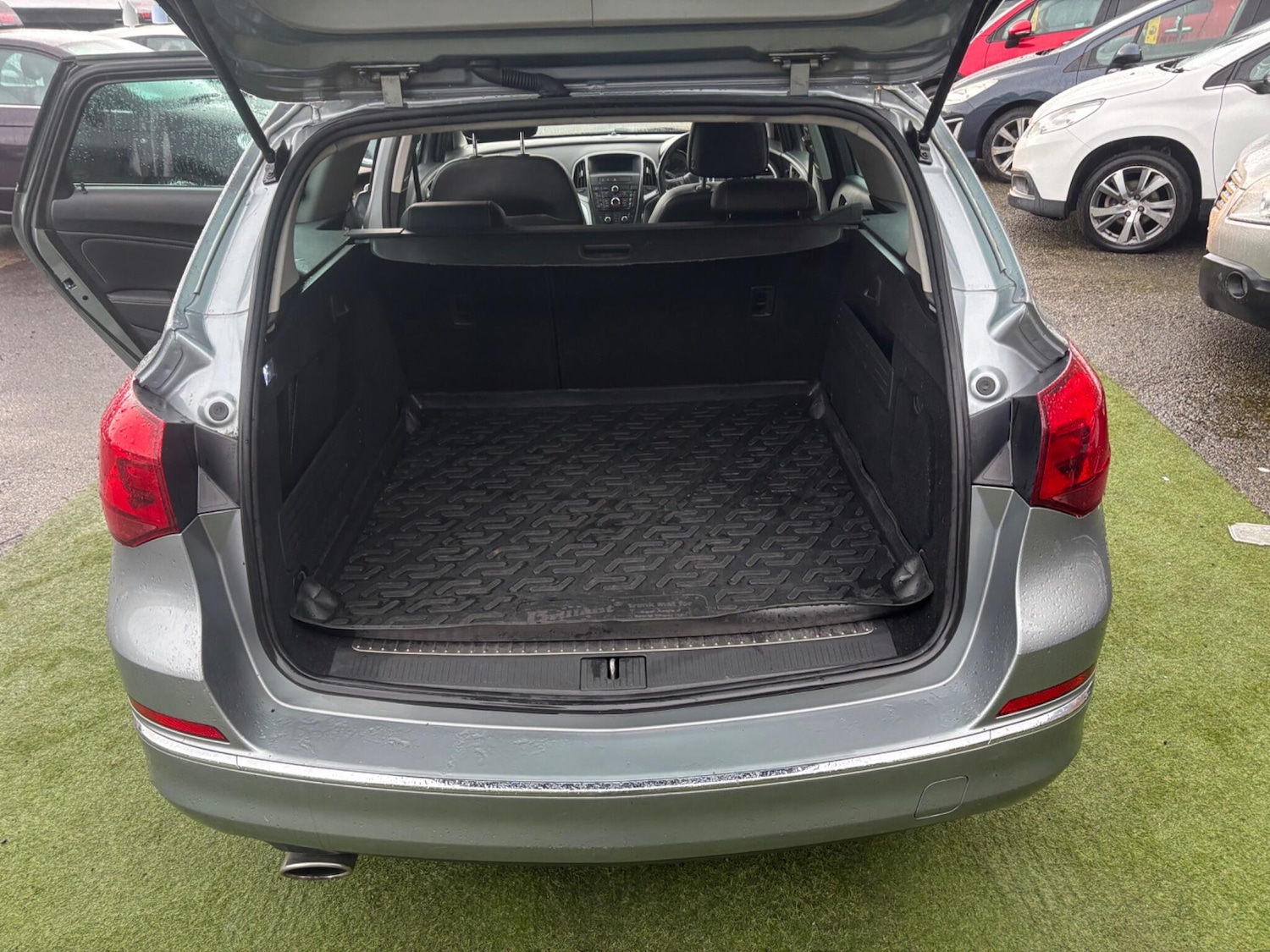 Used Vauxhall Astra 2013 for sale - 77283125: Photo 10