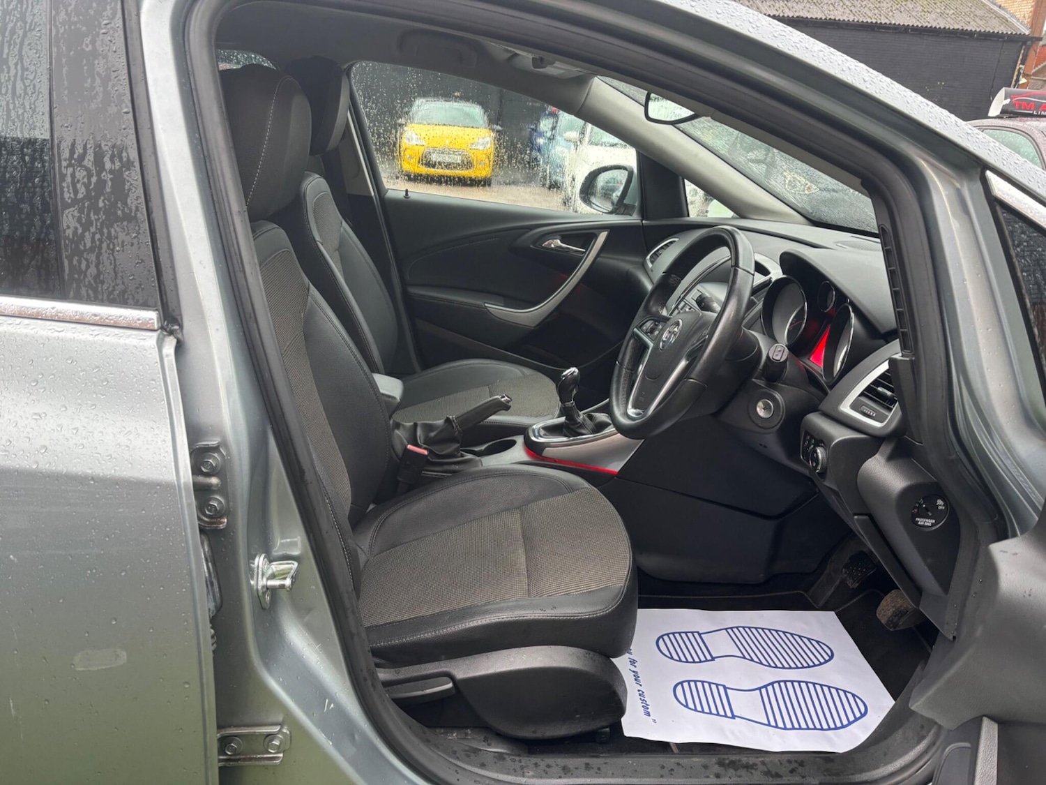 Used Vauxhall Astra 2013 for sale - 77283125: Photo 17