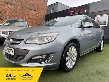 Used Vauxhall Astra 2013 for sale - 77283125: Photo