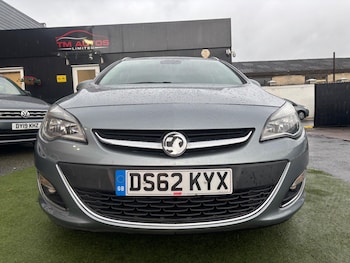 Used Vauxhall Astra 2013 for sale - 77283125: Photo