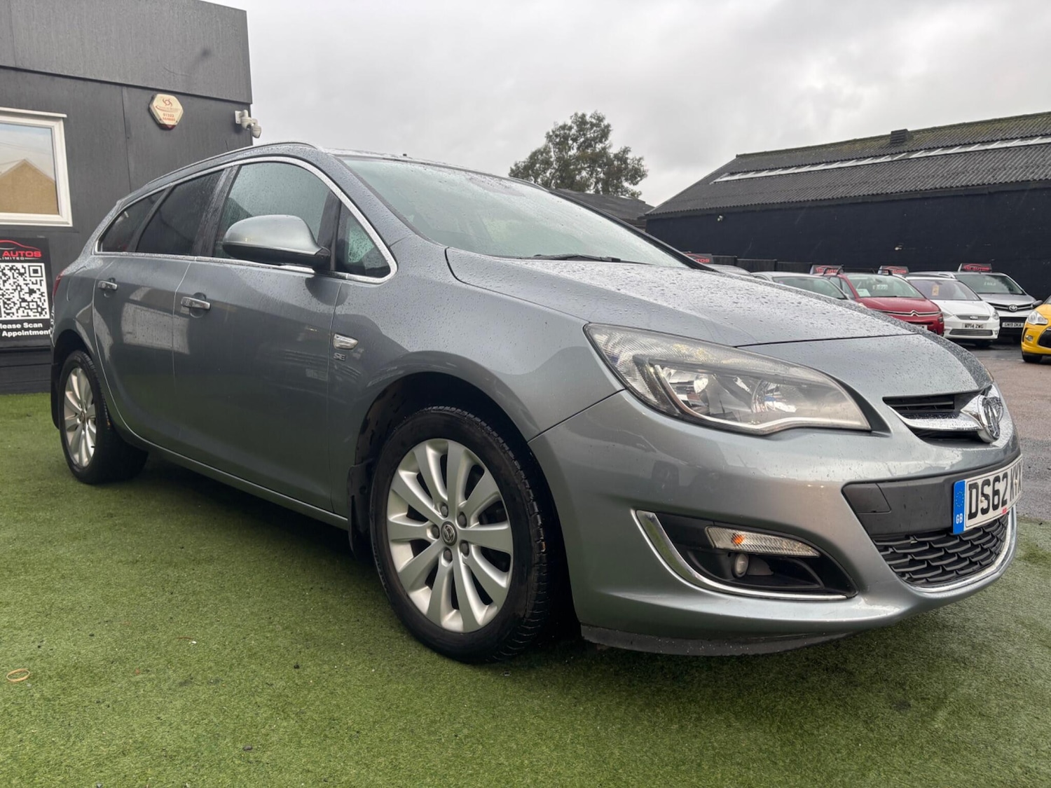 Used Vauxhall Astra 2013 for sale - 77283125: Photo 4