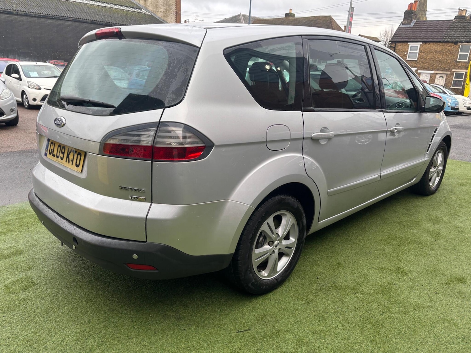 Used Ford S-Max 2009 for sale - 78168297: Photo 5