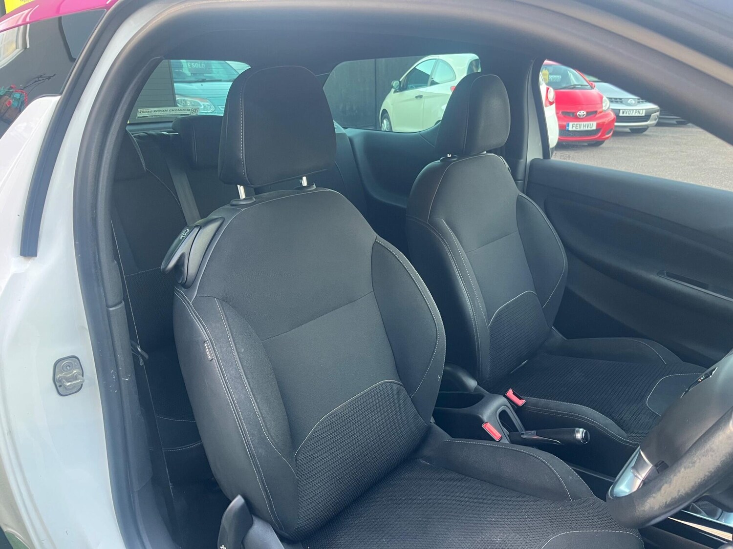 Used Citroen DS3 2014 for sale - 76670495: Photo 17