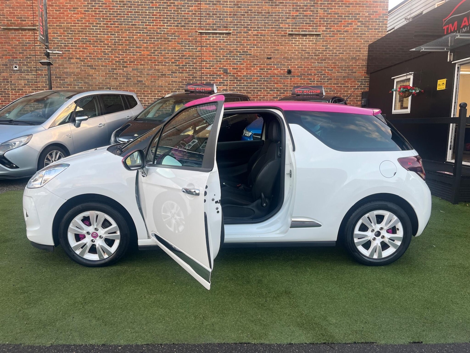 Used Citroen DS3 2014 for sale - 76670495: Photo 7