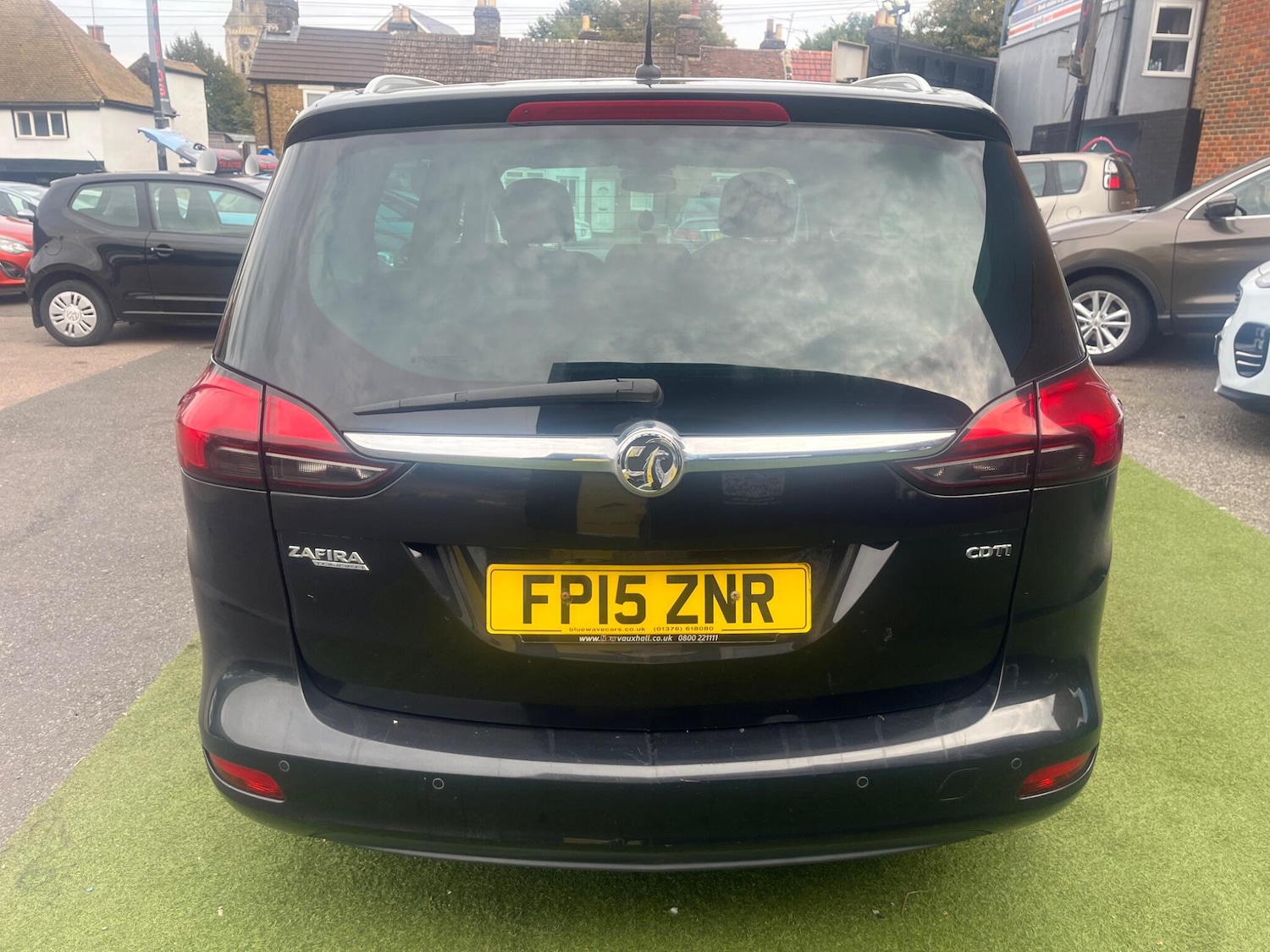 Used Vauxhall Zafira Tourer 2015 for sale - 76426309: Photo 5