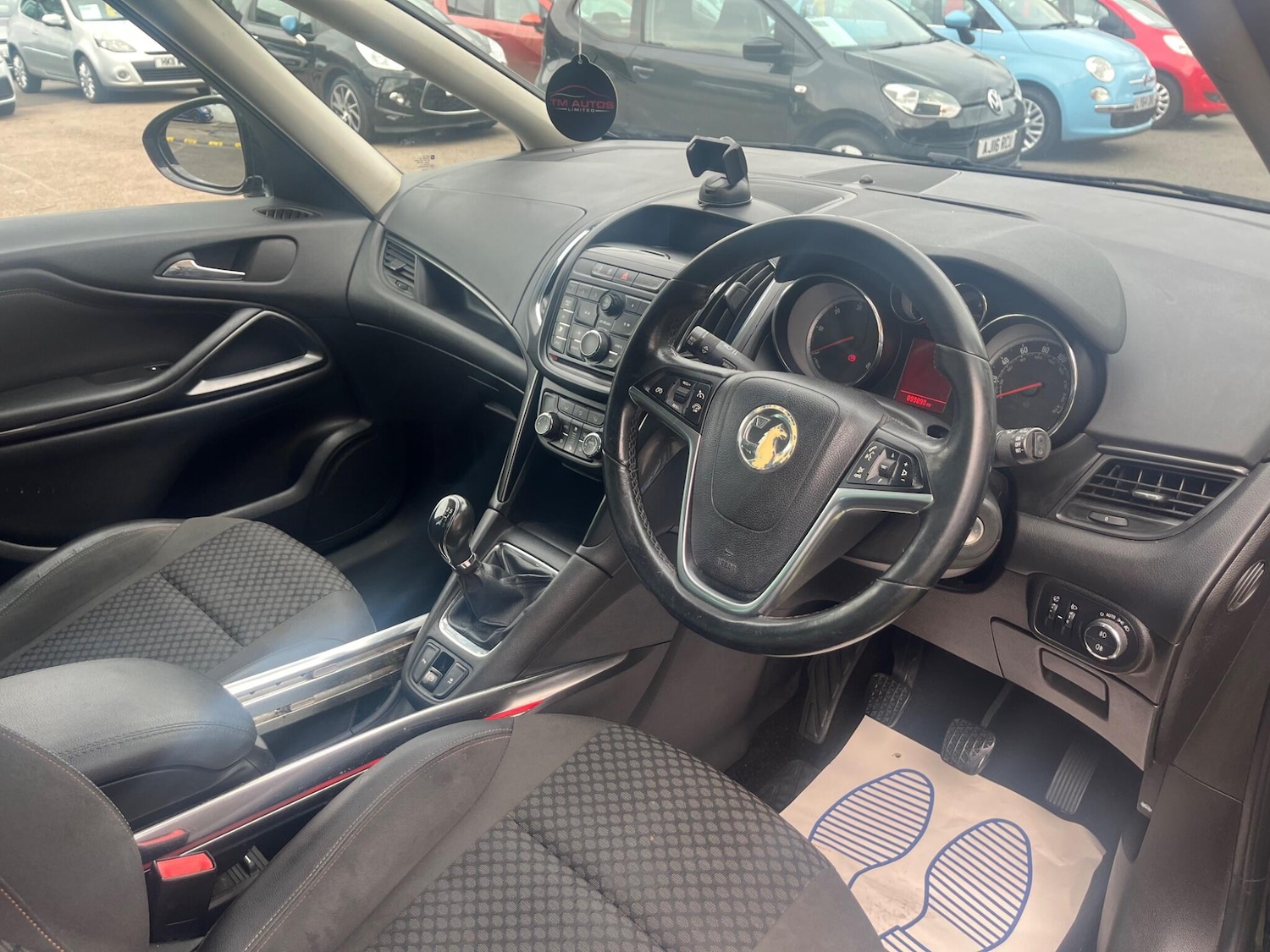 Used Vauxhall Zafira Tourer 2015 for sale - 76426309: Photo 9