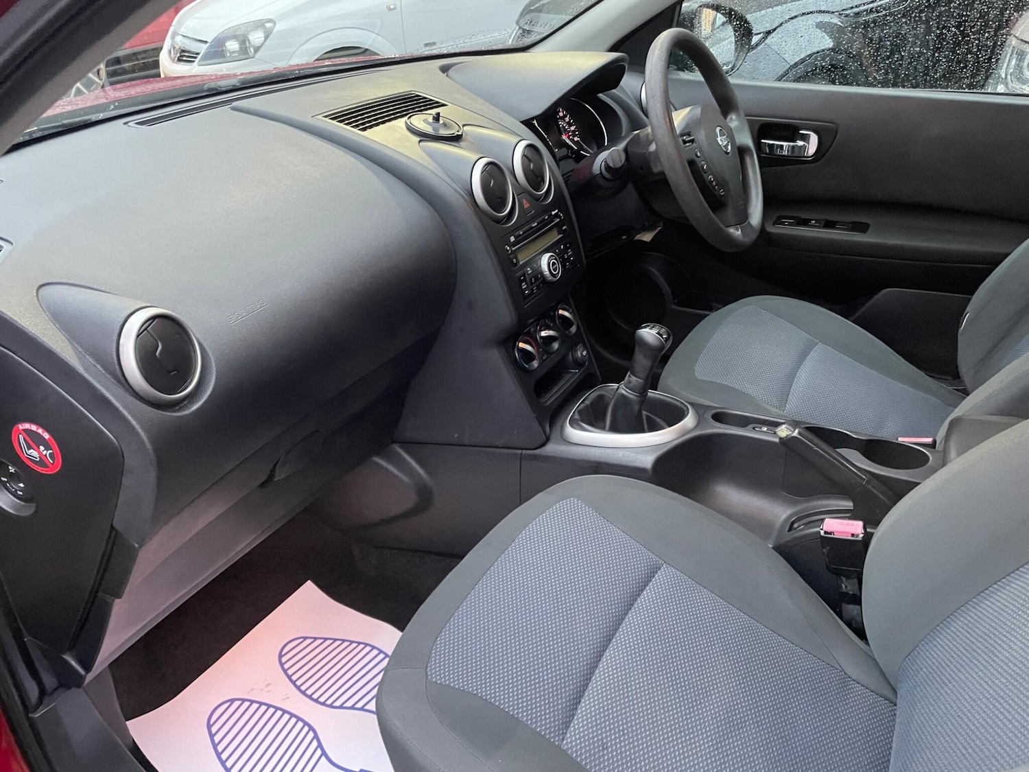 Used Nissan Qashqai 2010 for sale - 77552499: Photo 15