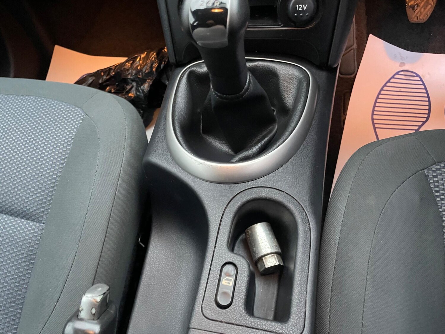 Used Nissan Qashqai 2010 for sale - 77552499: Photo 24