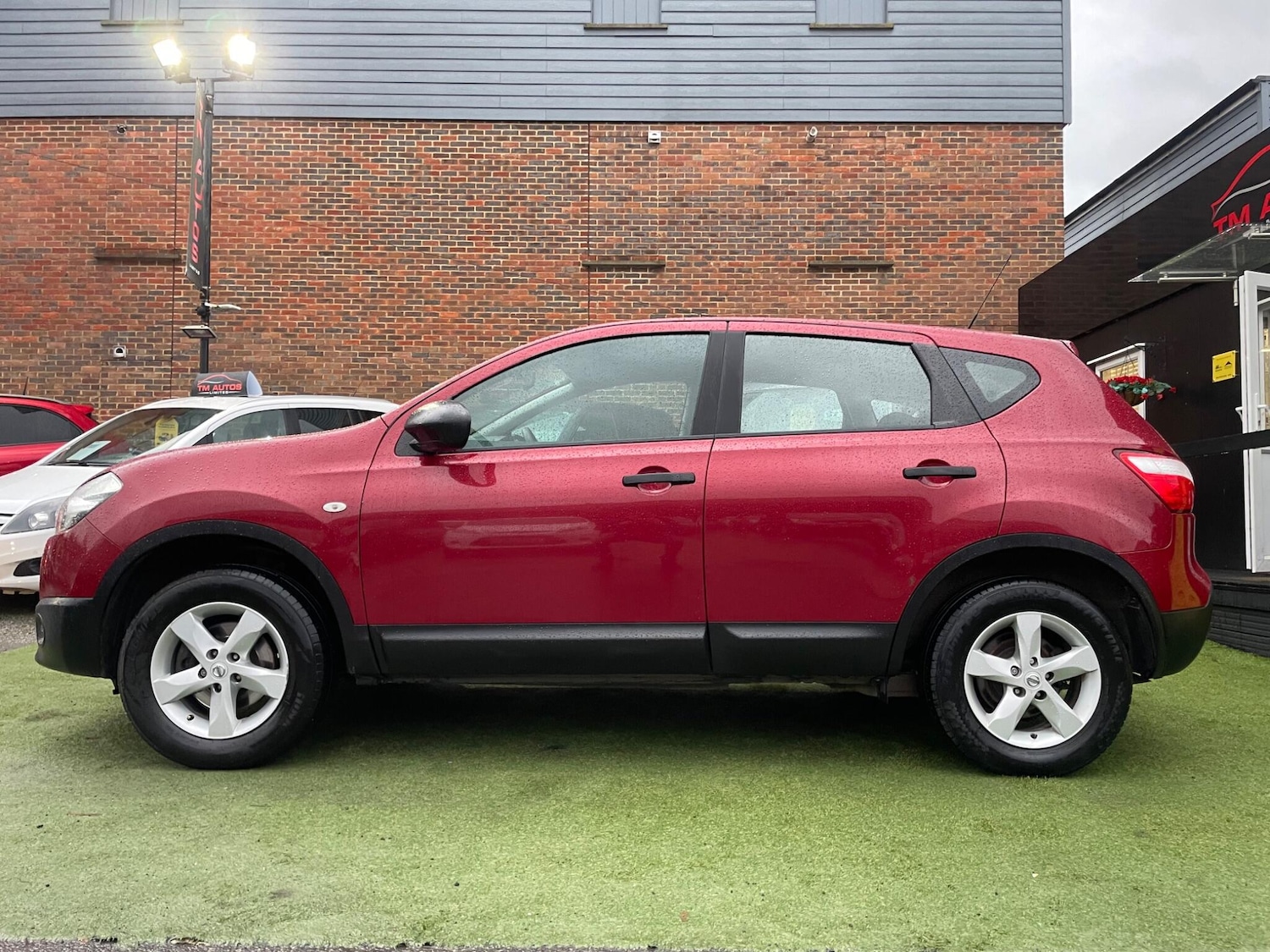 Used Nissan Qashqai 2010 for sale - 77552499: Photo 8