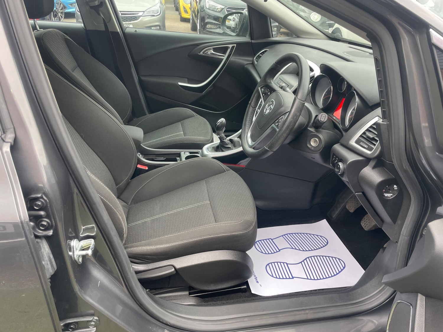 Used Vauxhall Astra 2012 for sale - 78064981: Photo 8