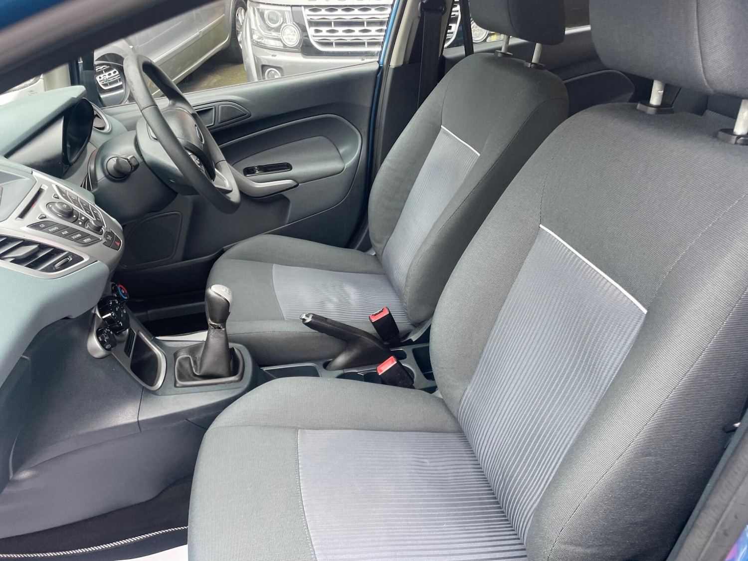 Used Ford Fiesta 2011 for sale - 77810294: Photo 15