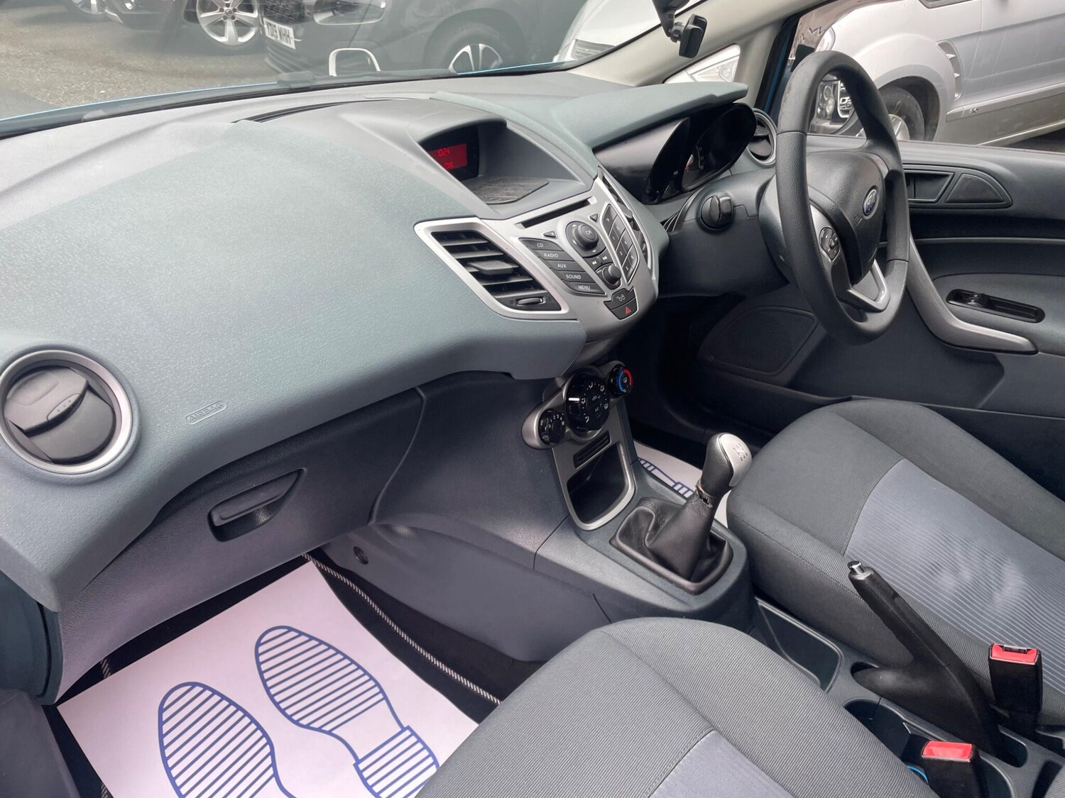 Used Ford Fiesta 2011 for sale - 77810294: Photo 17