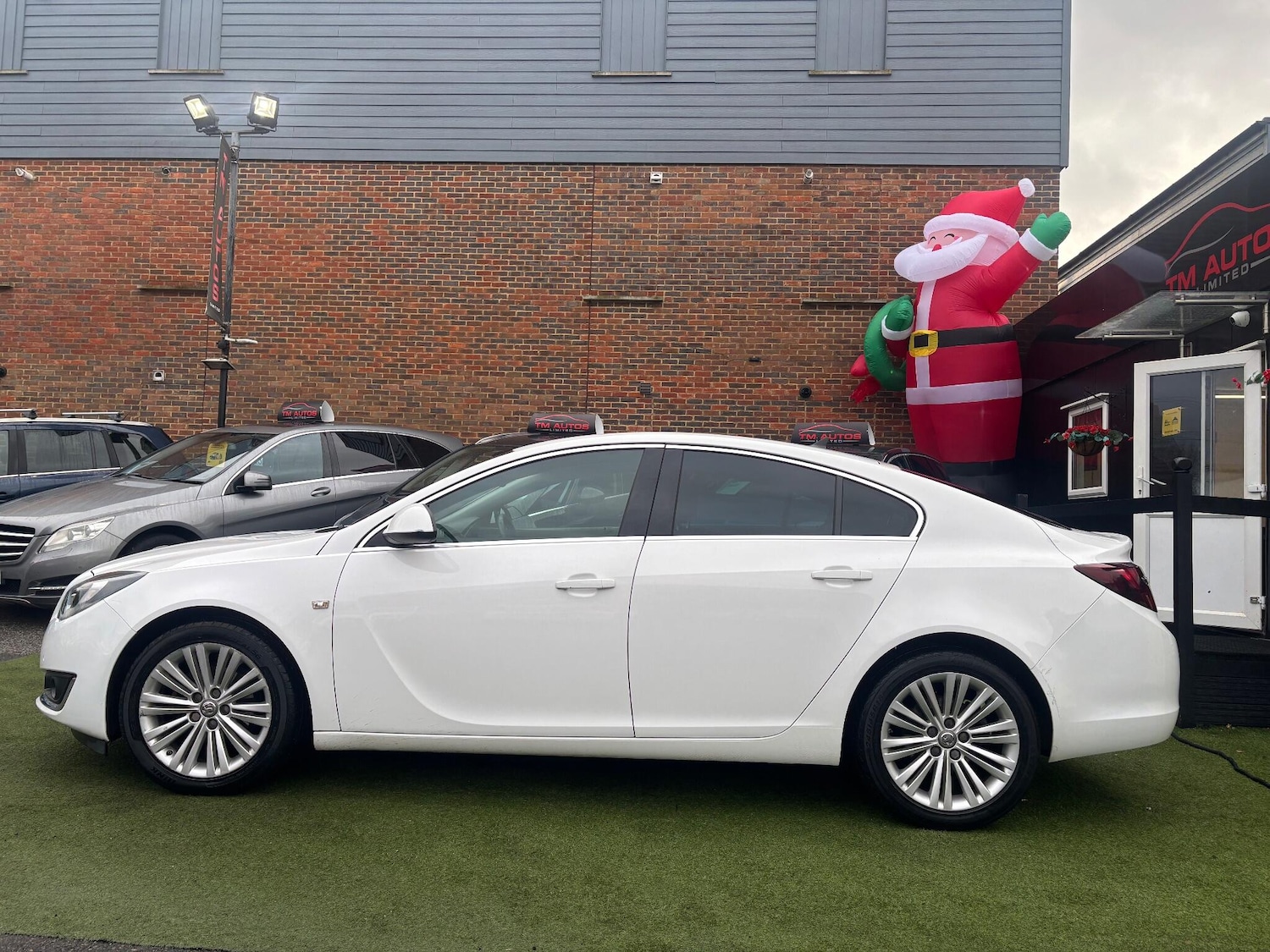 Used Vauxhall Insignia 2015 for sale - 76719622: Photo 10