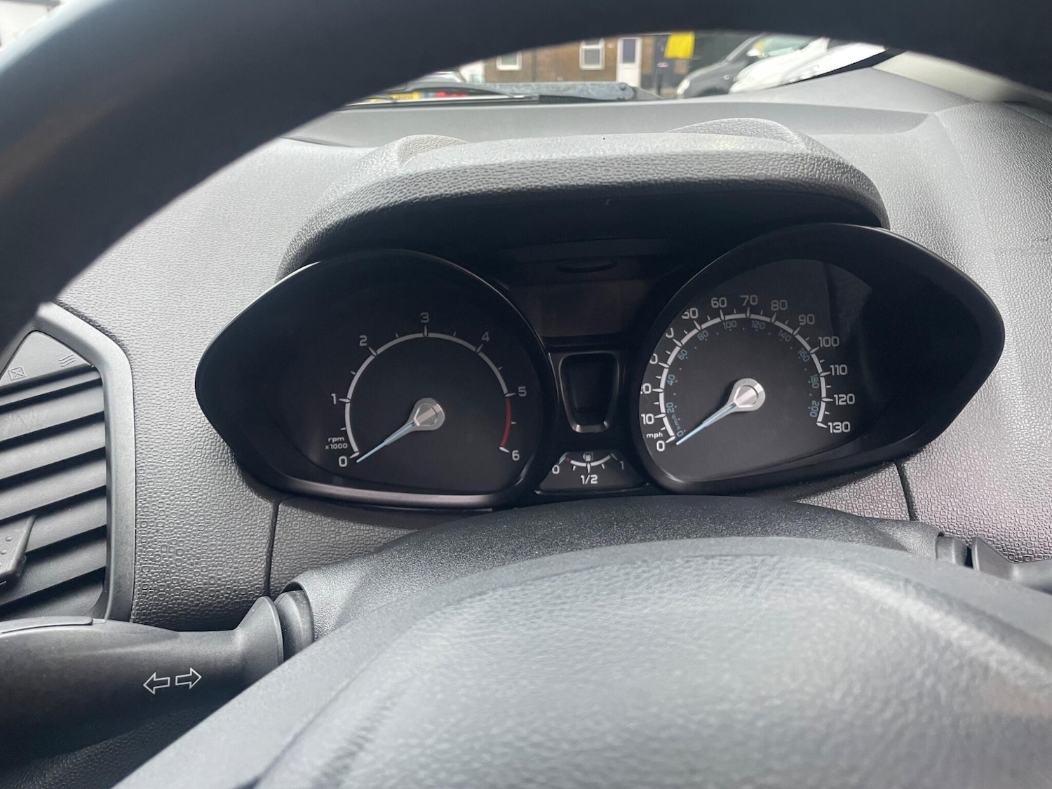 Used Ford Ecosport 2015 for sale - 77037491: Photo 27