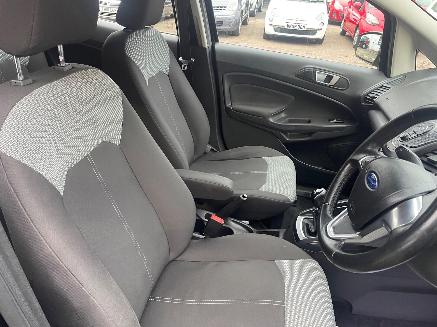 Used Ford Ecosport 2015 for sale - 77037491: Photo 31