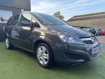 Used Vauxhall Zafira 2015 for sale - 77382100: Photo