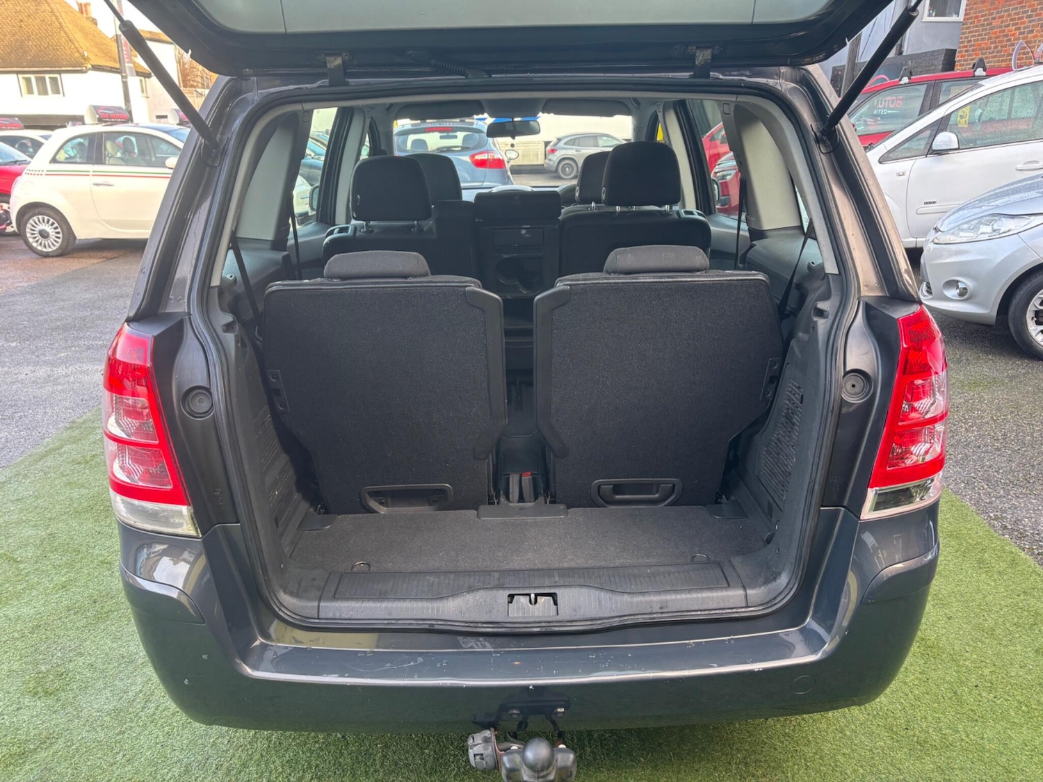 Used Vauxhall Zafira 2015 for sale - 77382100: Photo 9