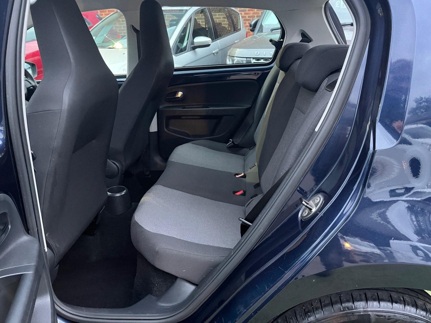 Used Volkswagen up! 2013 for sale - 77685882: Photo 12