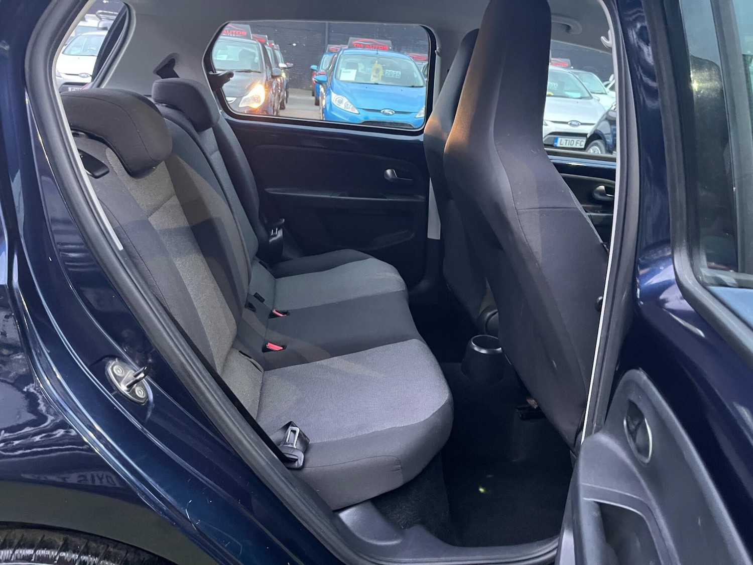 Used Volkswagen up! 2013 for sale - 77685882: Photo 14