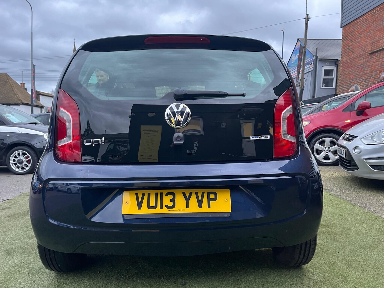 Used Volkswagen up! 2013 for sale - 77685882: Photo 6