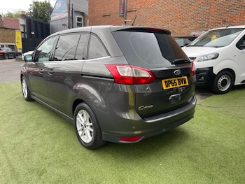 Used Ford Grand C-Max 2015 for sale - 78610430: Photo