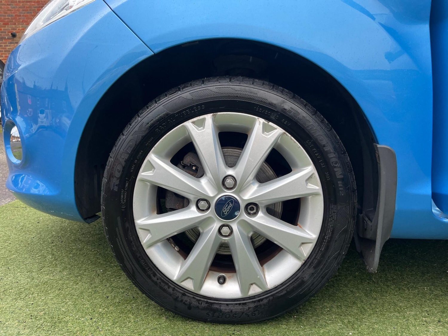 Used Ford Fiesta 2010 for sale - 76883969: Photo 8